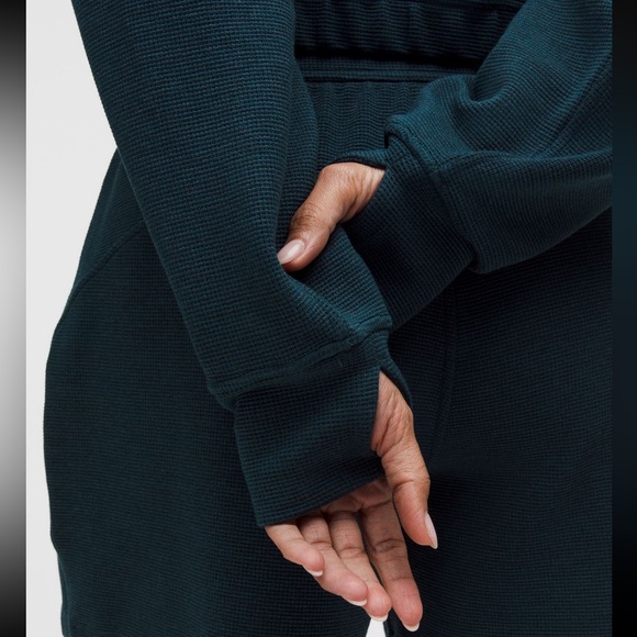 Lululemon Scuba Cropped Funnel Half Zip Waffle NWT S Indochine Blue - Picture 6 of 12